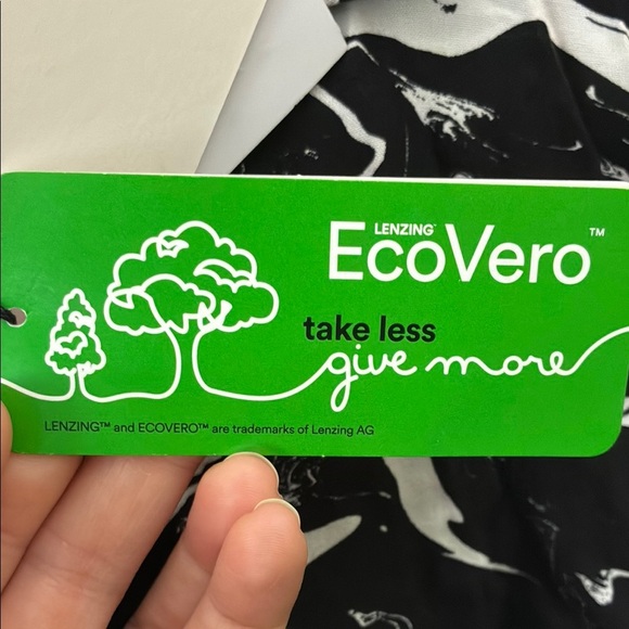 b. young Black and White Boxy Graphic Long Sleeve Blouse - Picture 5 of 16